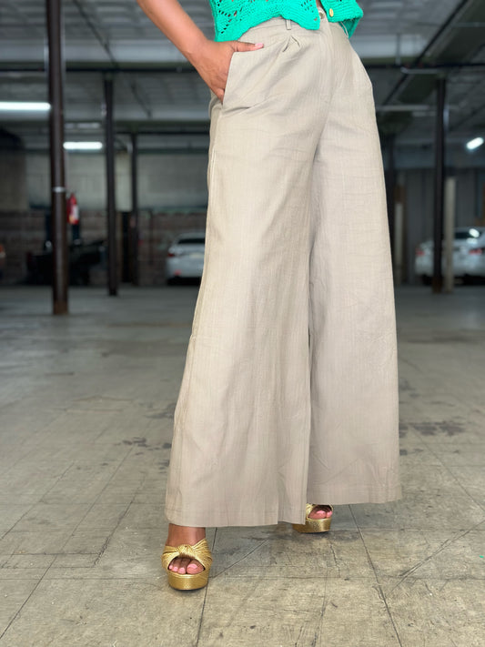 “In Neutral” Cropped Pant